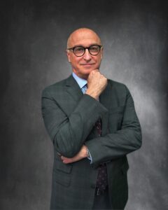 Dr. Leonard Tachmes
